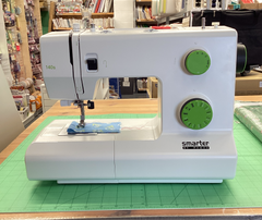 Pfaff Smarter 140s | Pre-Loved